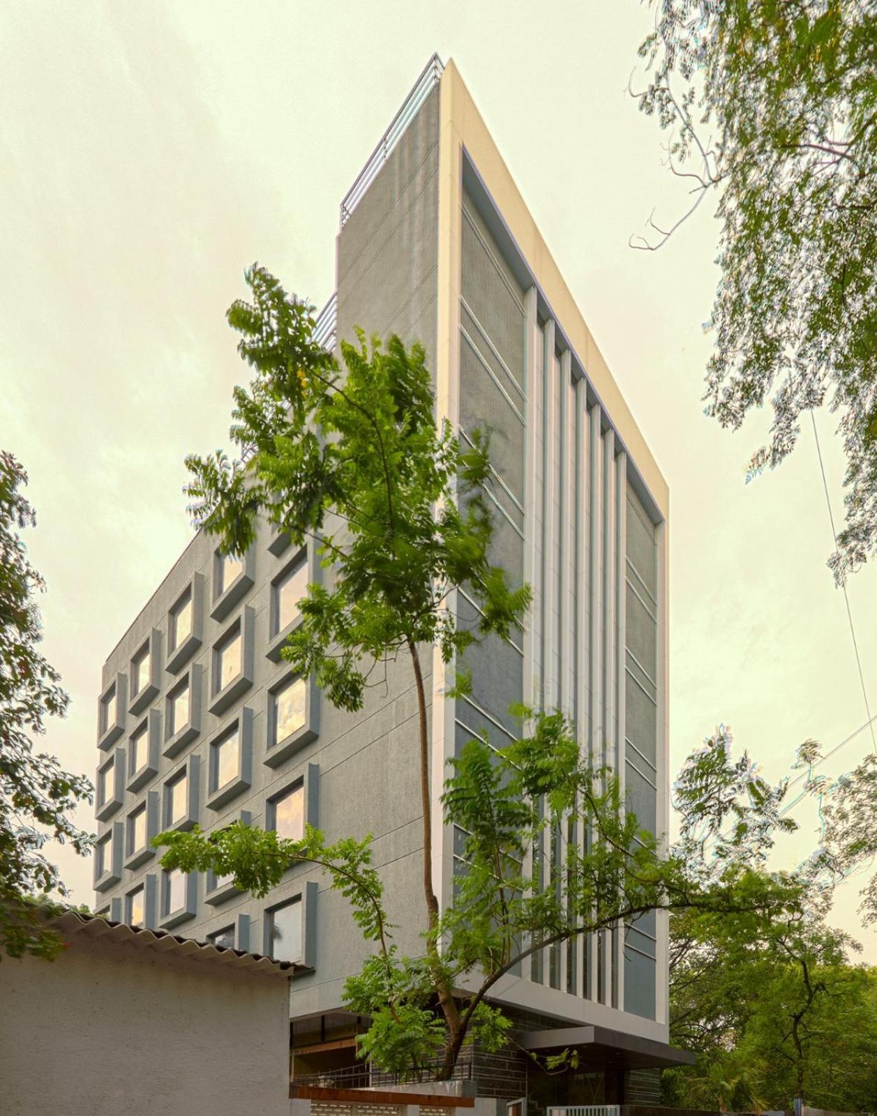 Magnus Nexstar Suites Kalyani Nagar Poona Buitenkant foto