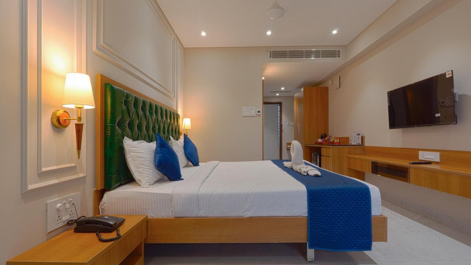 Magnus Nexstar Suites Kalyani Nagar Poona Buitenkant foto