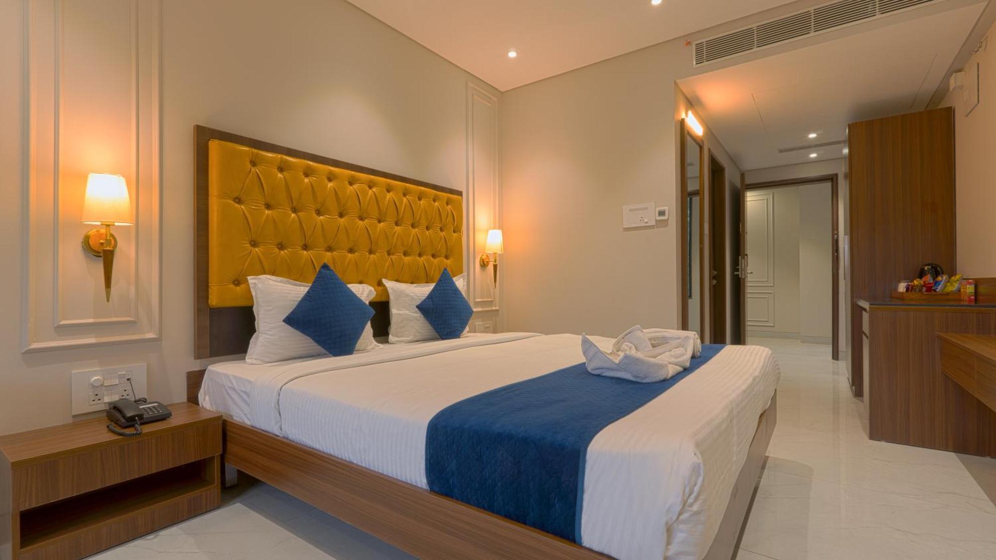 Magnus Nexstar Suites Kalyani Nagar Poona Buitenkant foto